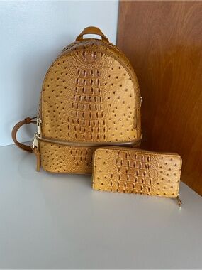 Ostrich Croc faux leather Women's Backpack and Wallet Set